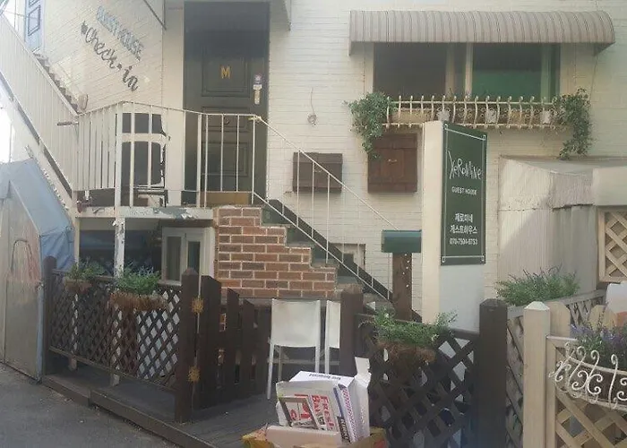 Xeromine Guesthouse Itaewon